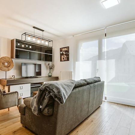 Casa Rosana Apartamento De Diseno Con Terraza Sallent de Gállego المظهر الخارجي الصورة