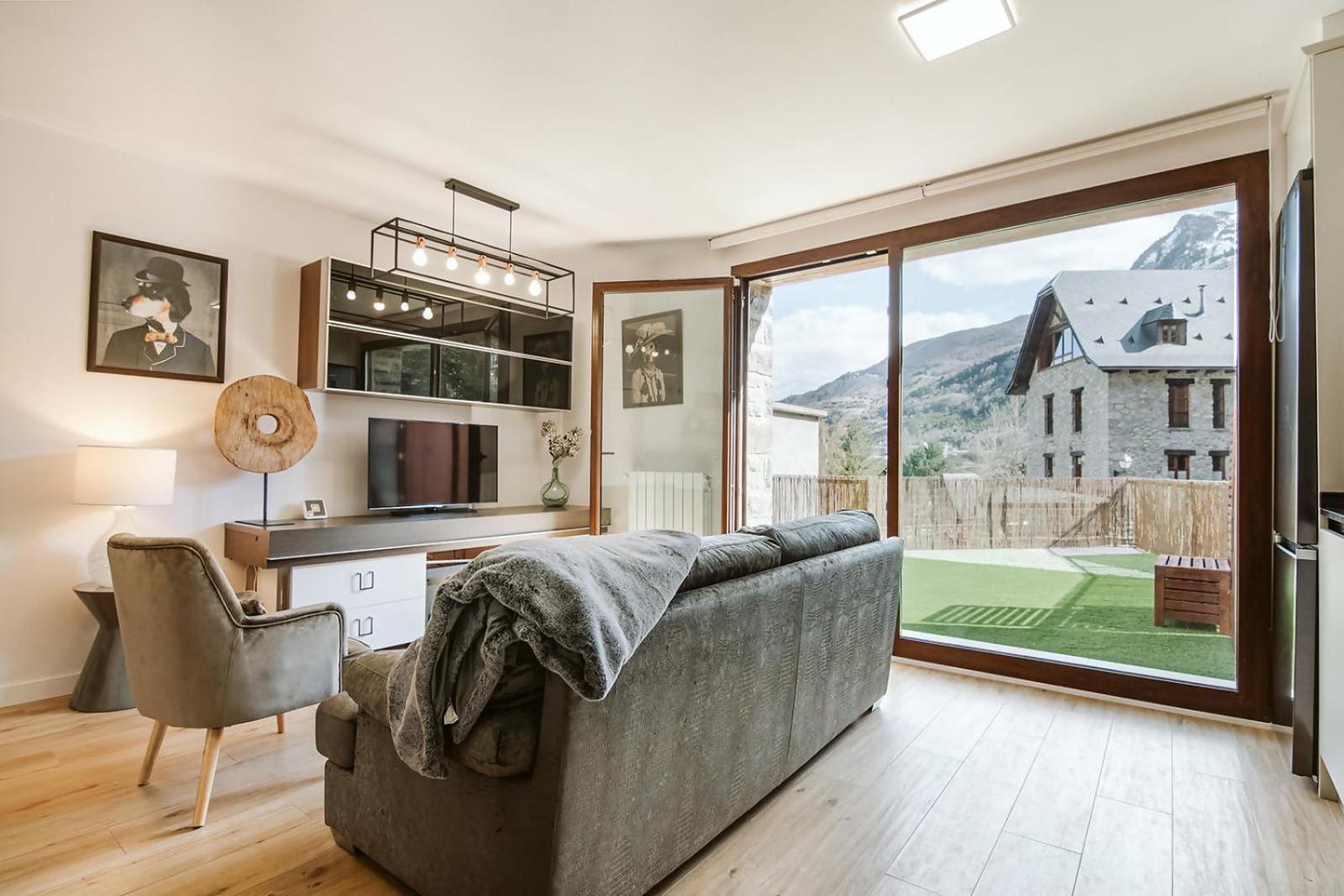 Casa Rosana Apartamento De Diseno Con Terraza Sallent de Gállego المظهر الخارجي الصورة